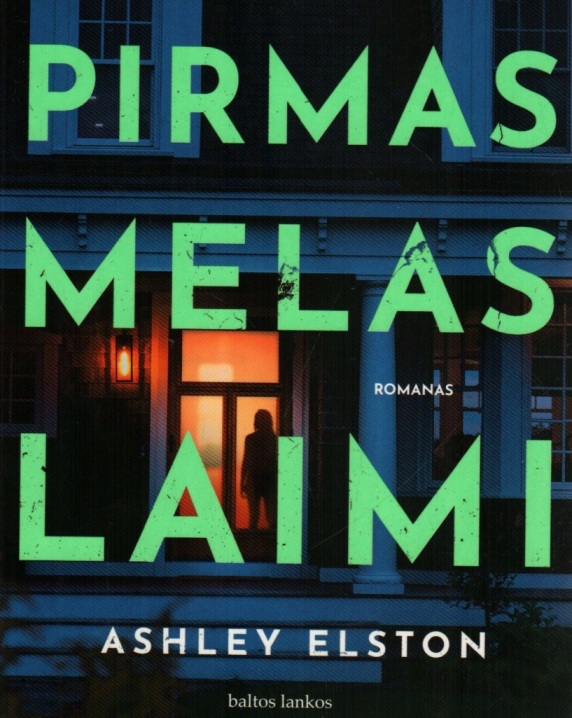 Pirmas melas laimi