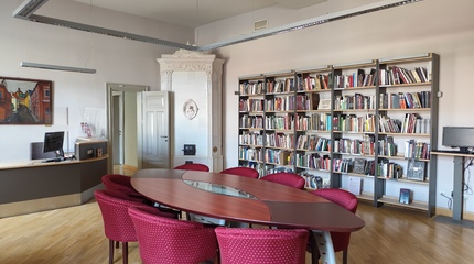 Kokių knygų bibliotekoje labiausiai ieškote lapkričio mėnesį?